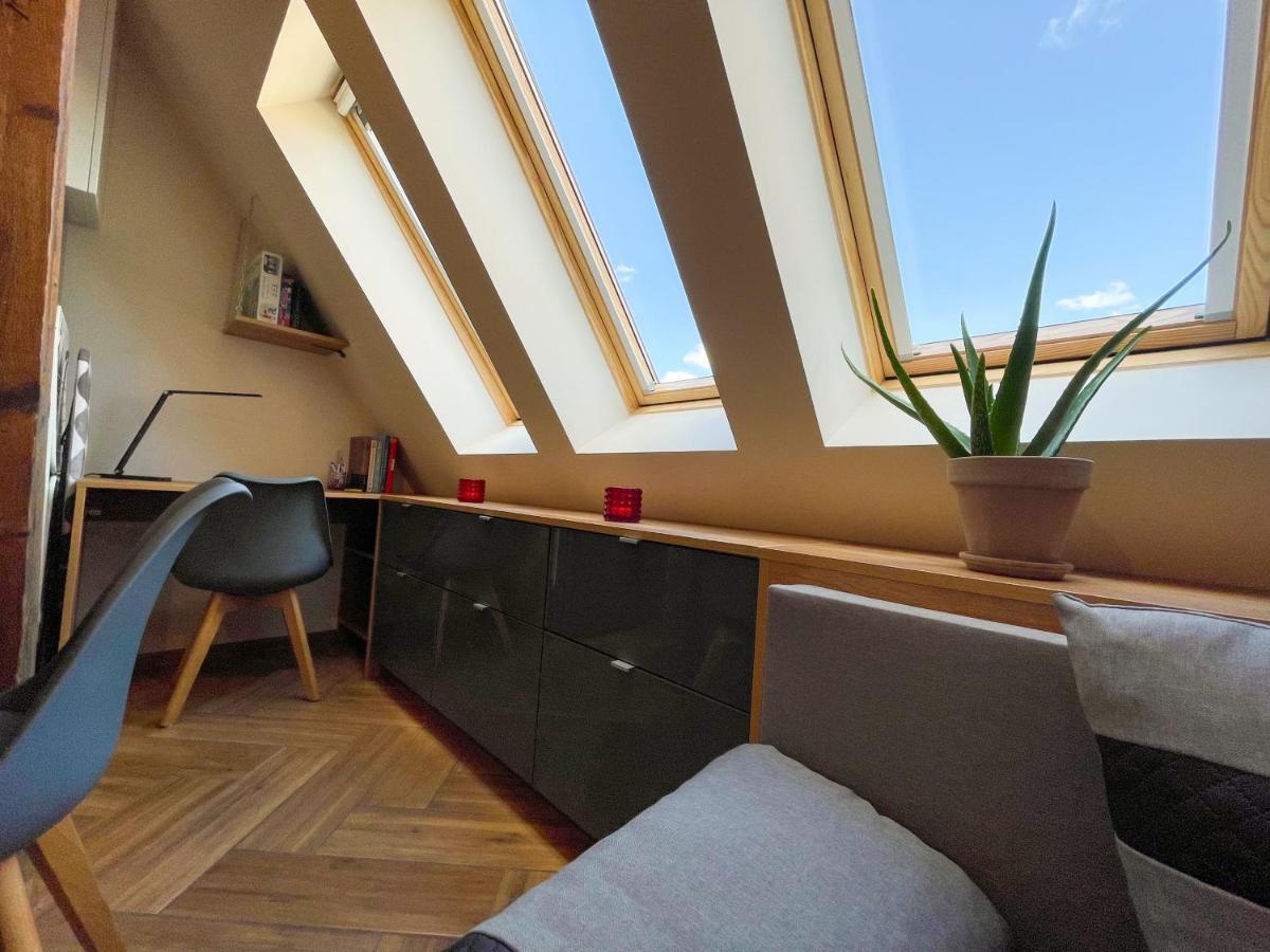 Attic Studio Jezyce Poznan Bagian luar foto
